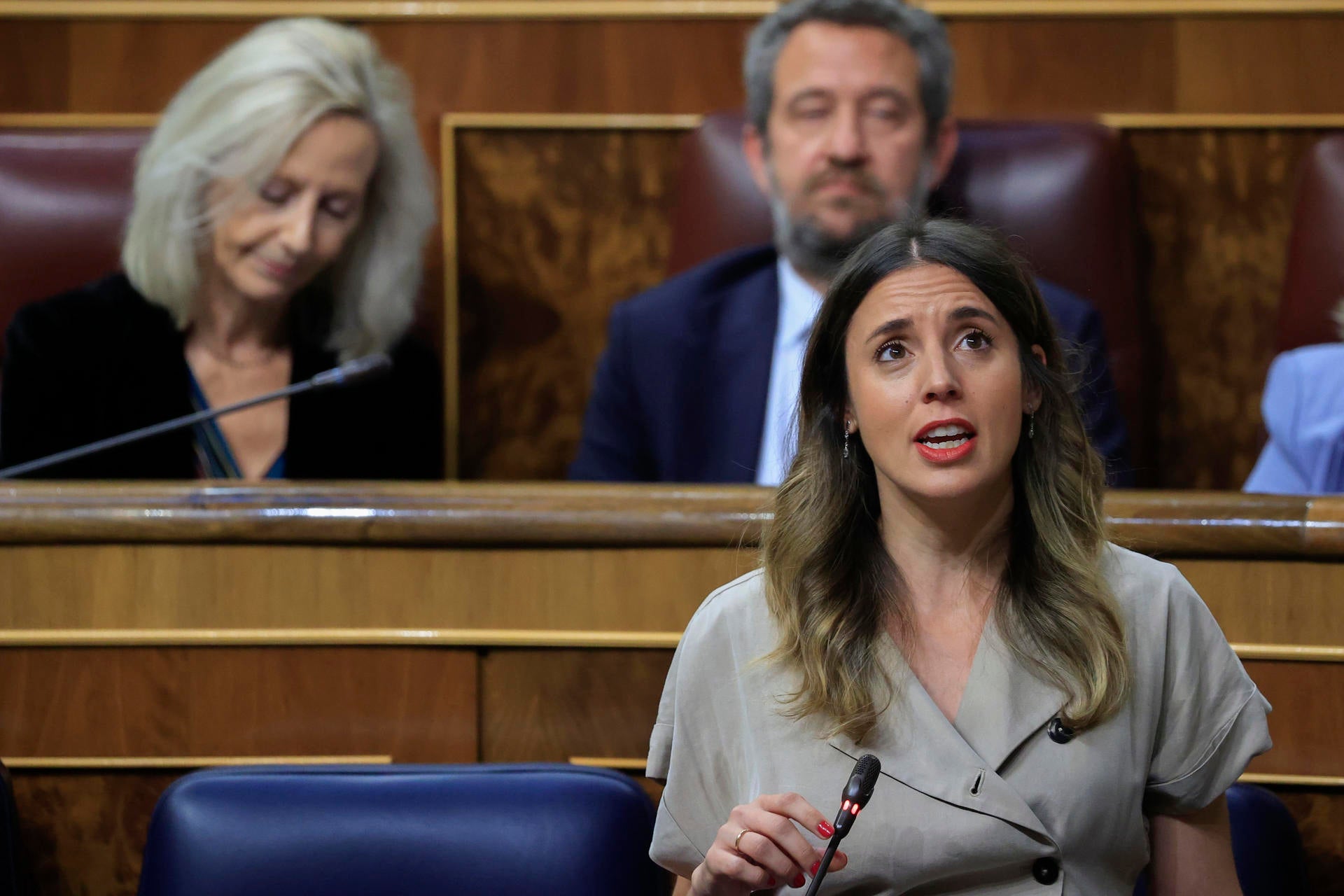 El Senado aprueba definitivamente el trámite de la reforma de la ley del 'sólo sí es sí' El Senado aprueba definitivamente el trámite de la reforma de la ley del 'sólo sí es sí'