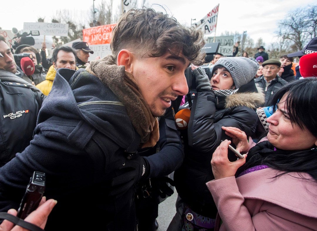 Los exjugadores del Arandina condenados por agresión sexual entran en prisión Los exjugadores del Arandina condenados por agresión sexual entran en prisión