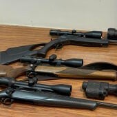 Algunas de las armas que portaban los cazadores.