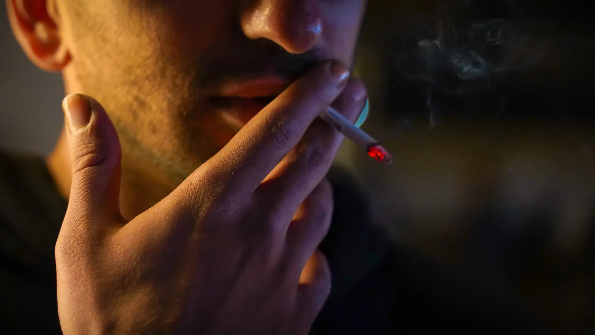 Cada 11 minutos muere una persona por una enfermedad asociada al tabaco