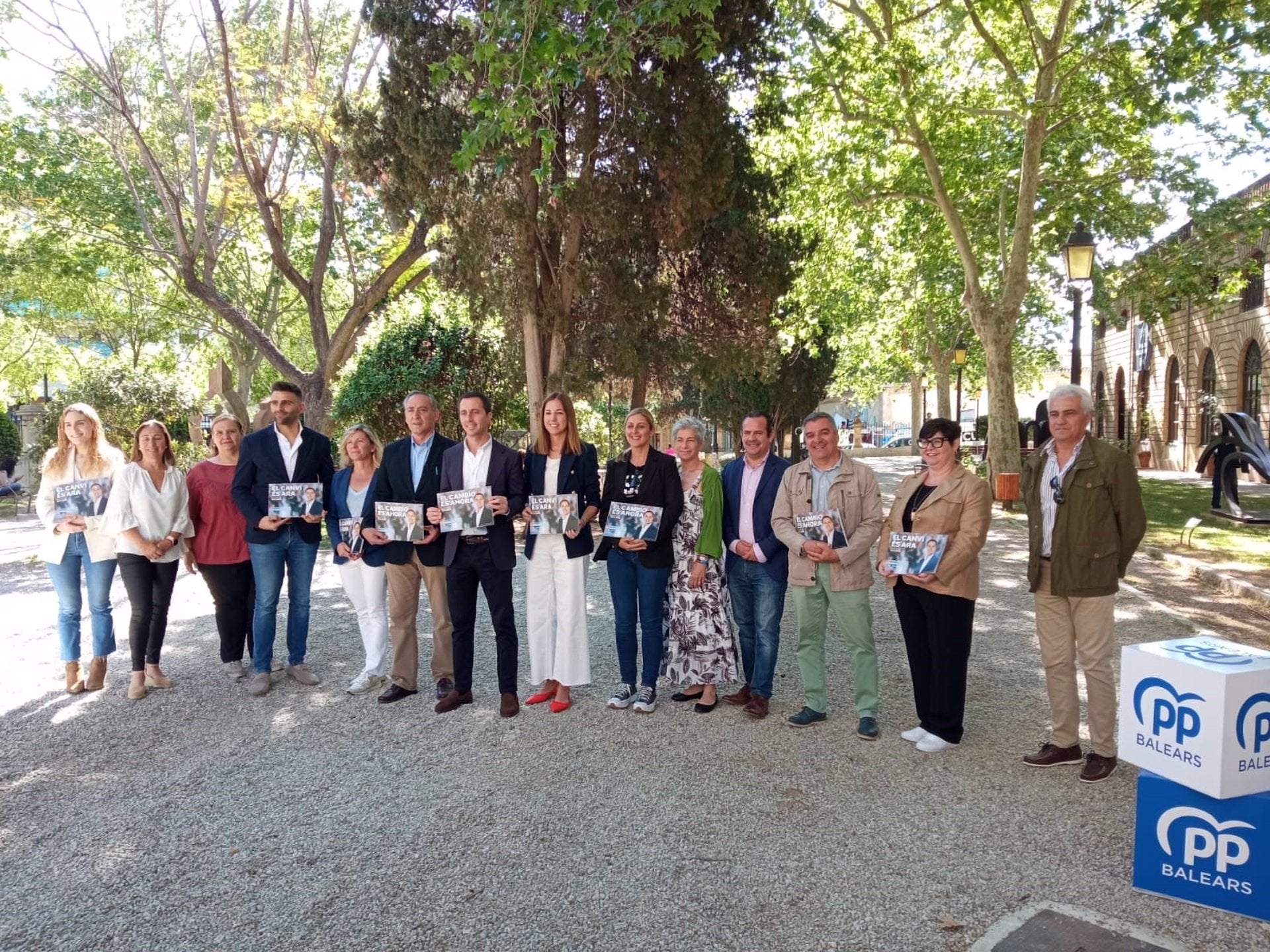 El PP se compromete a "desatascar" Mallorca: eliminará el carril BUS-VAO y la limitación a 80 km/hora en la Vía de Cintura El PP se compromete a "desatascar" Mallorca: eliminará el carril BUS-VAO y la limitación a 80 km/hora en la Vía de Cintura