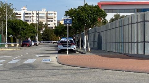 Per&iacute;metro por aviso de bomba en IES Marina Baixa
