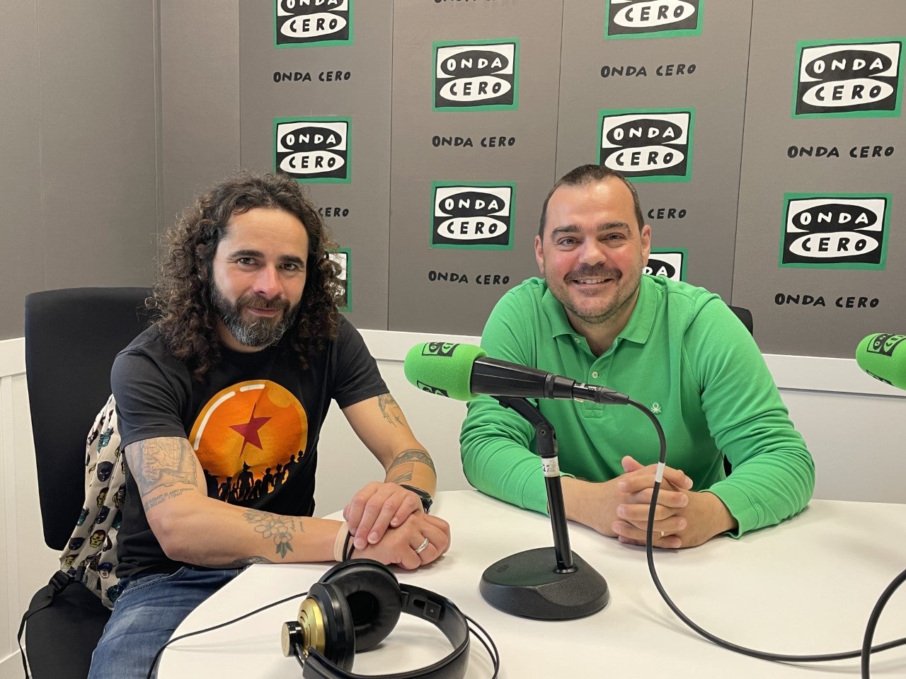 Meritxell Gené, Cesk Freixas y Pep Gimeno 'Botifarra' en el 'Concert per la llengua i la cultura' en la Vila Joiosa Meritxell Gené, Cesk Freixas y Pep Gimeno 'Botifarra' en el 'Concert per la llengua i la cultura' en la Vila Joiosa