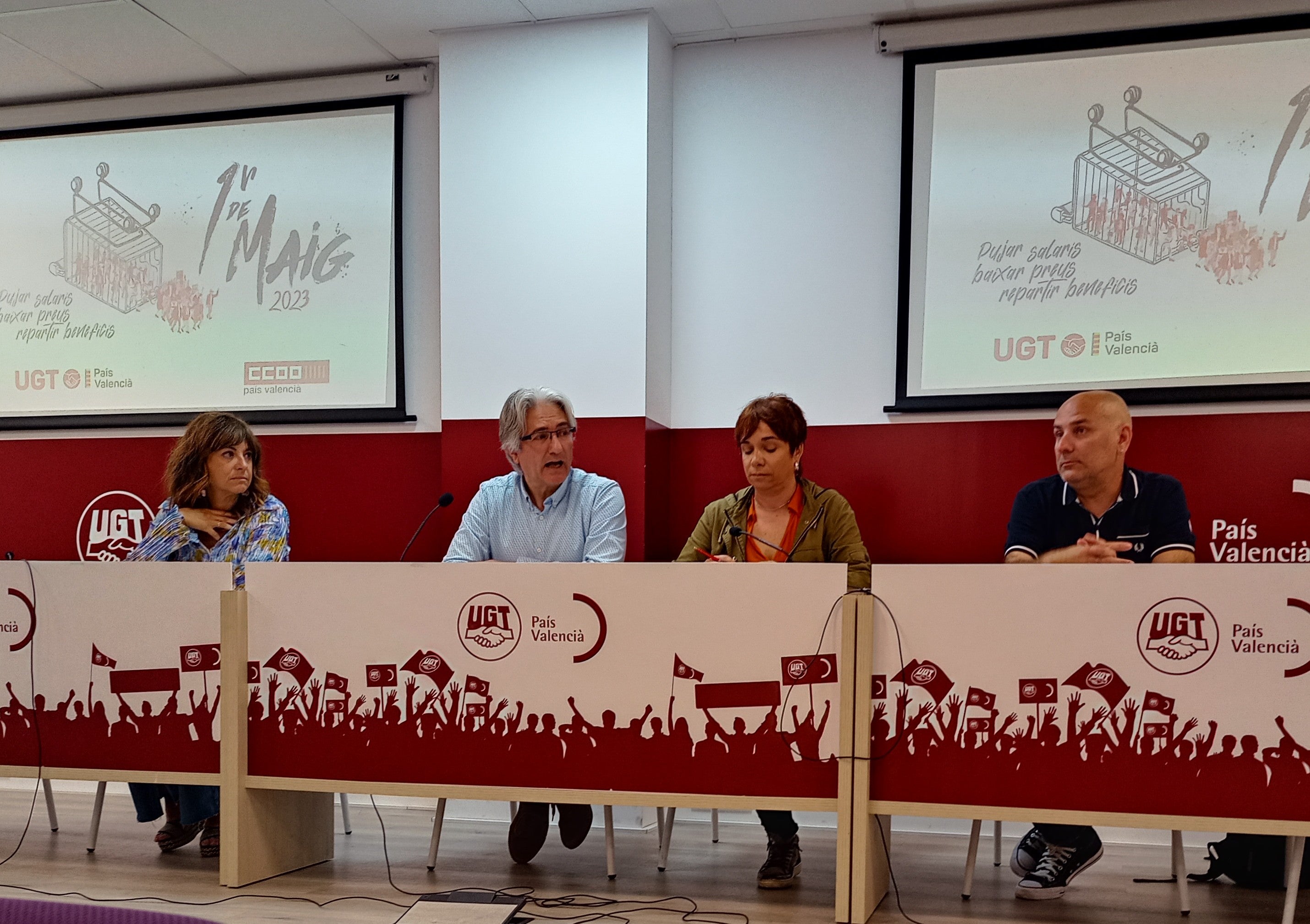 UGT y CCOO reclaman parar la devaluación de los salarios y adoptar políticas que mejoren el empleo UGT y CCOO reclaman parar la devaluación de los salarios y adoptar políticas que mejoren el empleo