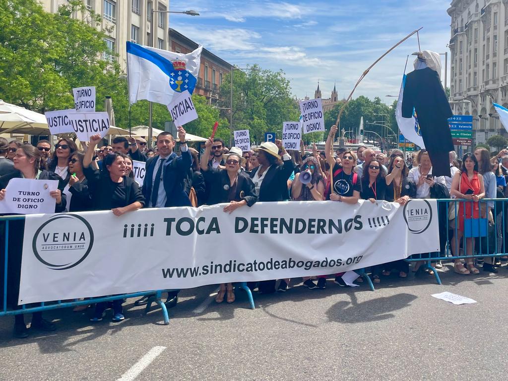 Letrados de oficio: "Somos abogados, no somos esclavos" Letrados de oficio: "Somos abogados, no somos esclavos"