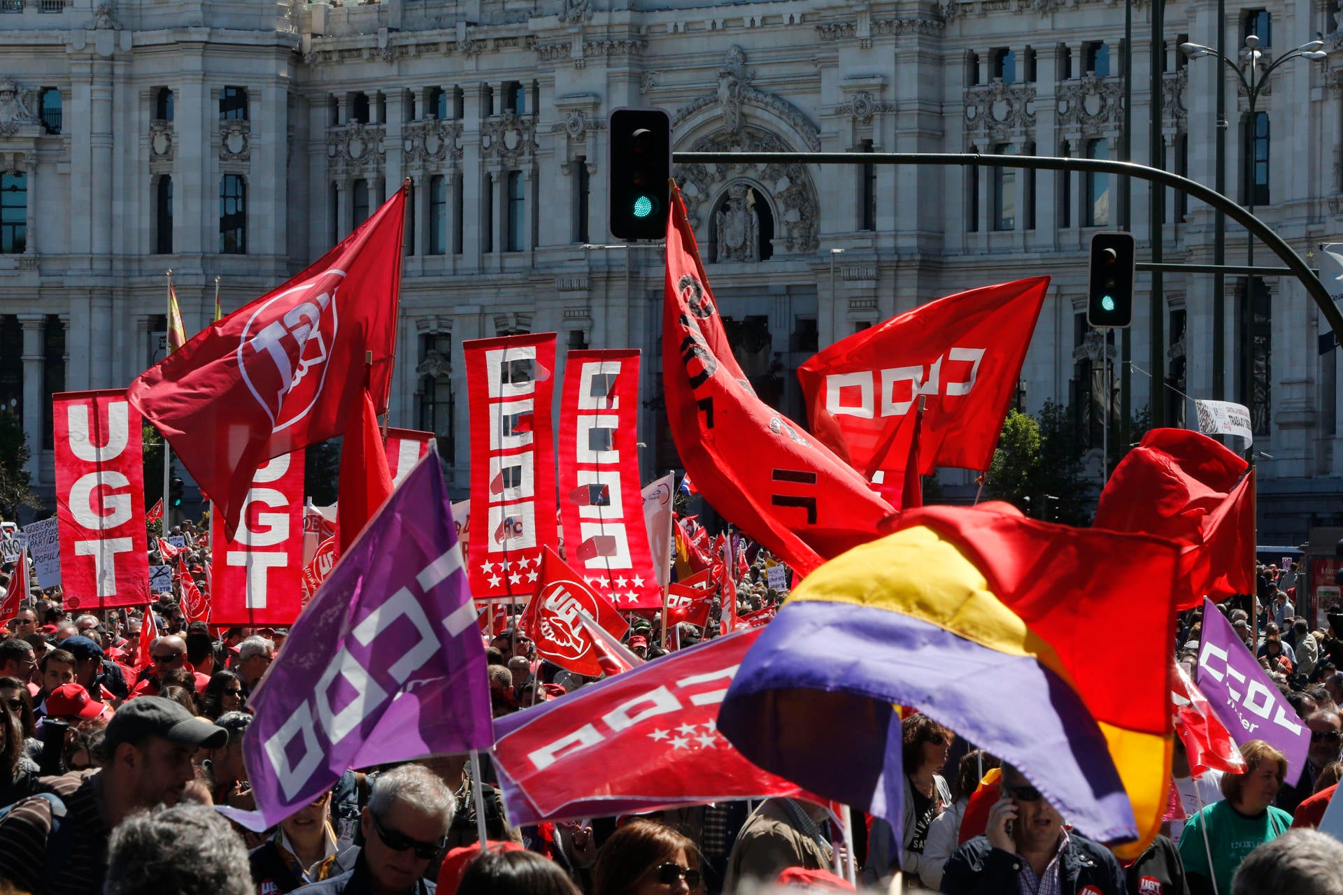 Qué ministros acudirán a las manifestaciones del 1 de mayo: reclamaciones de los sindicatos Qué ministros acudirán a las manifestaciones del 1 de mayo: reclamaciones de los sindicatos