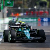 Fernando Alonso durante el GP de Azerbaiyán Fernando Alonso durante el GP de Azerbaiyán