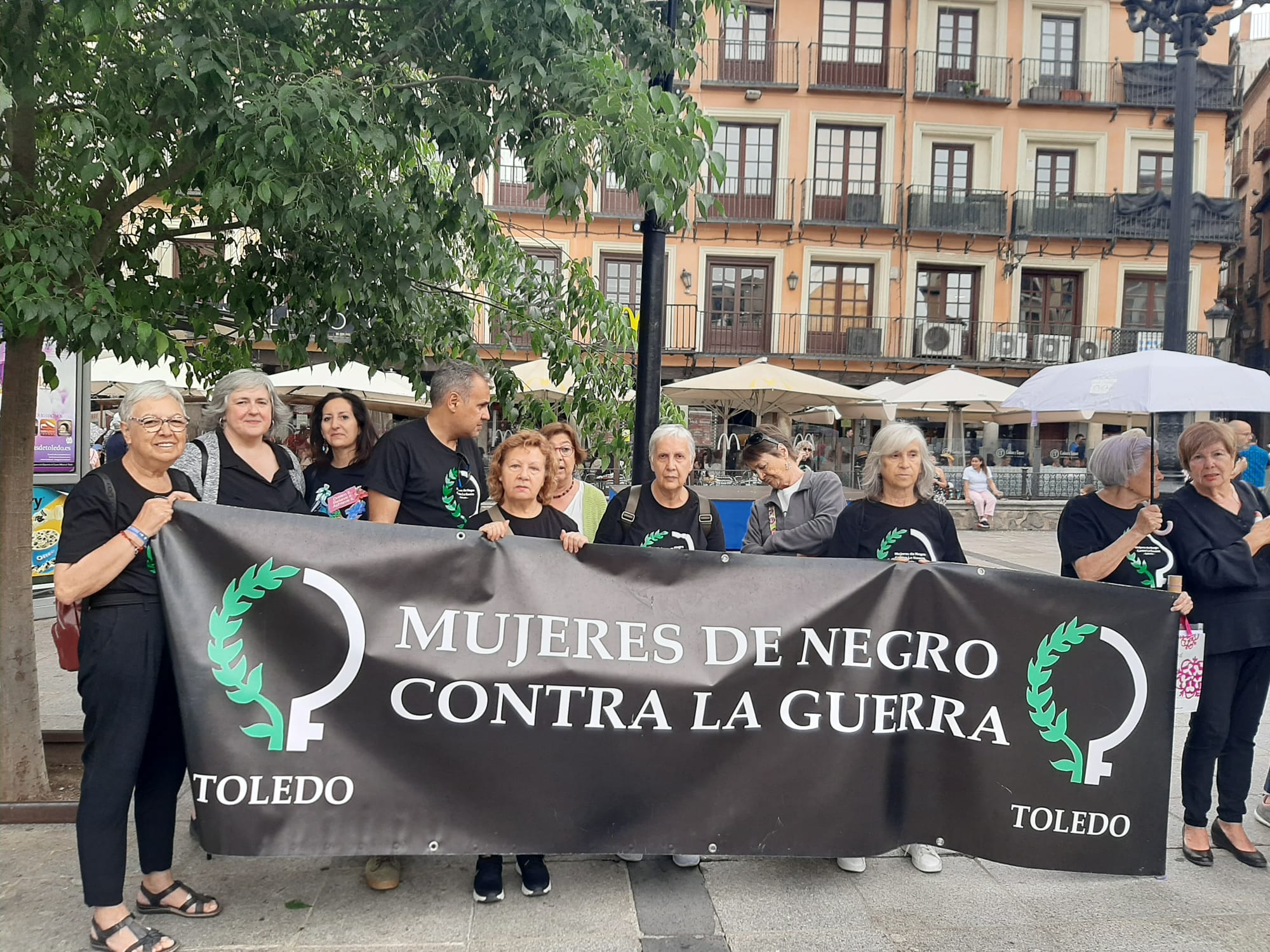 IU Podemos Toledo se compromete a impulsar políticas de paz en los colegios IU Podemos Toledo se compromete a impulsar políticas de paz en los colegios