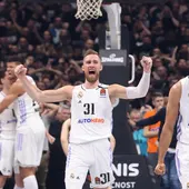 El Real Madrid obra el milagro y habrá quinto partido El Real Madrid obra el milagro y habrá quinto partido