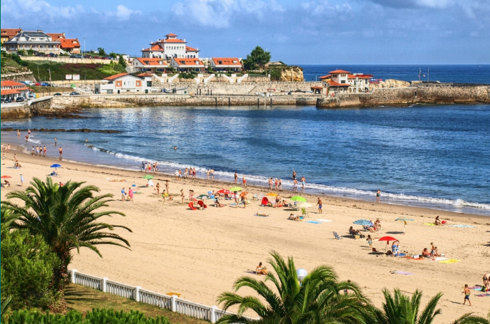 Comillas tendrá una bandera azul este verano: esta es la mejor playa del municipio de Cantabria Comillas tendrá una bandera azul este verano: esta es la mejor playa del municipio de Cantabria