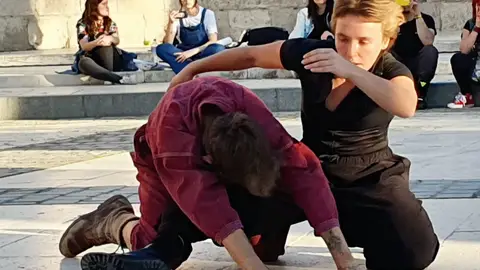 Arranca el festival de danza contemporánea "Cervandantes" en Alcalá de Henarese El festival "Cervandantes" lleva la danza contemporánea a diversos espacios de la ciudad complutense