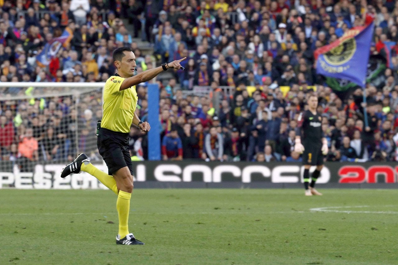 Sánchez Martínez: "aceptamos la críticas, pero no se pueden pasar ciertos límites" Sánchez Martínez: "aceptamos la críticas, pero no se pueden pasar ciertos límites"