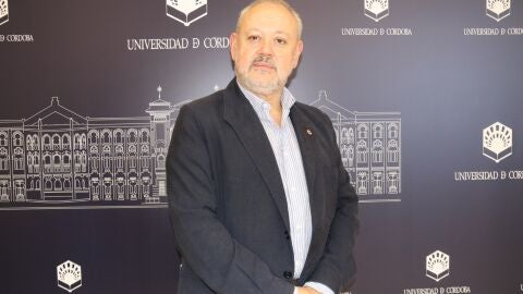 Jos&eacute; Mar&iacute;a Flores