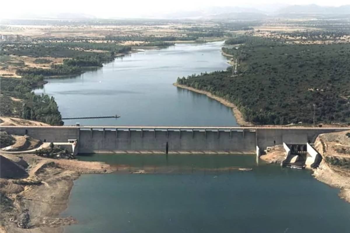 Los polémicos derribos de presas en plena sequía Los polémicos derribos de presas en plena sequía