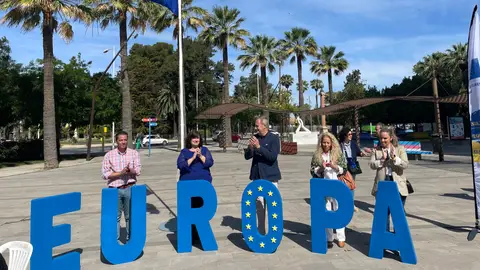 PLAZA XII DE OCTUBRE PLAZA XII DE OCTUBRE