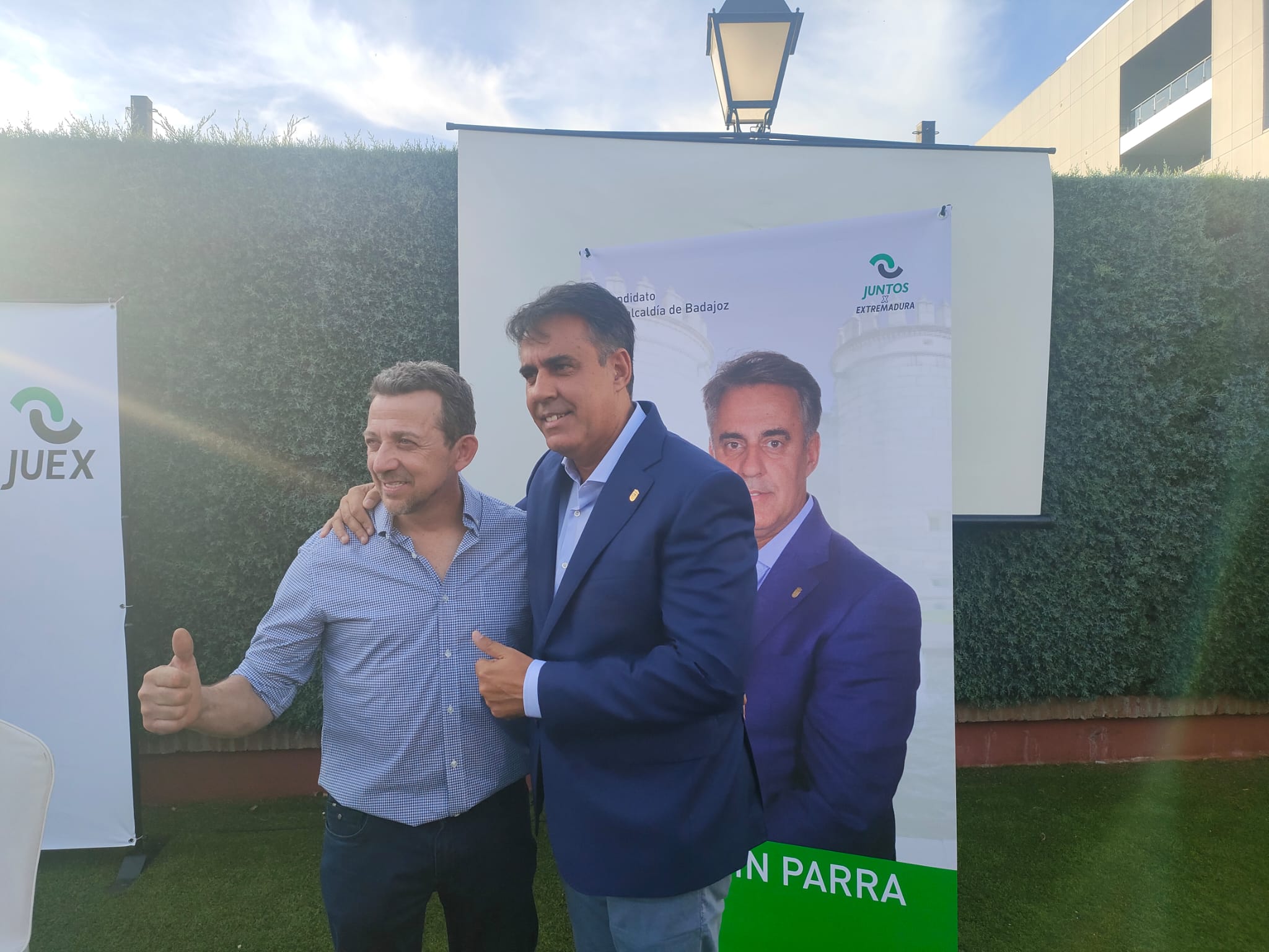 Badajoz 5 Estrellas exige que Joaquín Parra retire su candidatura a la alcaldía de Badajoz tras la petición de la Fiscalía Badajoz 5 Estrellas exige que Joaquín Parra retire su candidatura a la alcaldía de Badajoz tras la petición de la Fiscalía