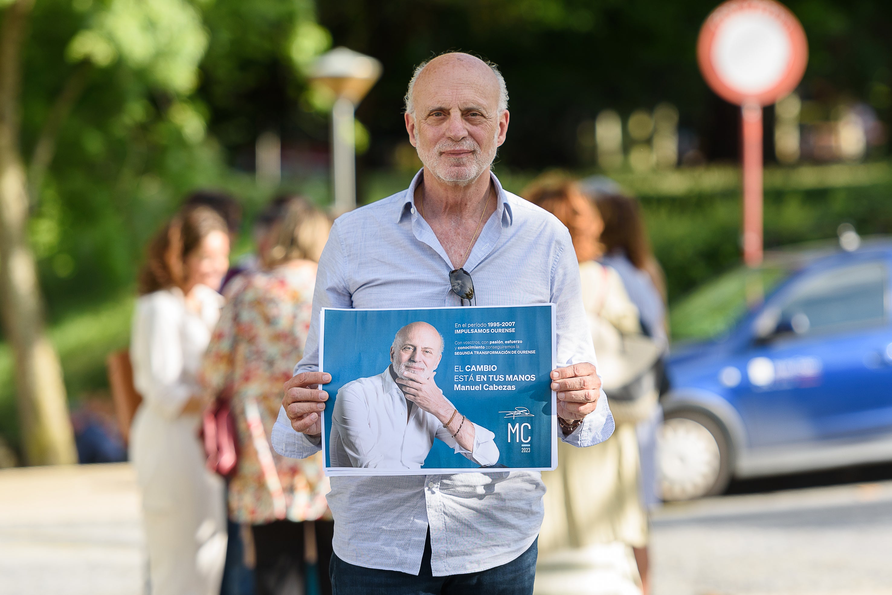 "O cambio está nas túas mans", lema da candidatura de Manuel Cabezas "O cambio está nas túas mans", lema da candidatura de Manuel Cabezas