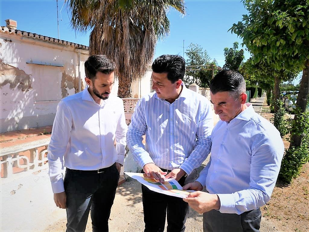 Luengo pide a Pedro Sánchez que ordene el inicio de las obras que prometió hace cuatro años en la Ciudad del Aire Luengo pide a Pedro Sánchez que ordene el inicio de las obras que prometió hace cuatro años en la Ciudad del Aire