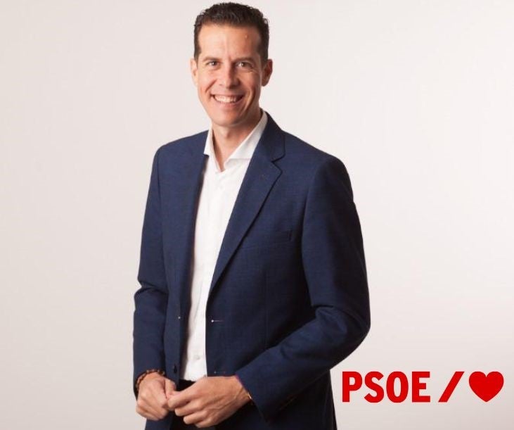Rubén Alfaro: "Nuestro plan para Elda incluye la reforma y puesta en valor de la plaza de toros como un gran espacio cultural" Rubén Alfaro: "Nuestro plan para Elda incluye la reforma y puesta en valor de la plaza de toros como un gran espacio cultural"