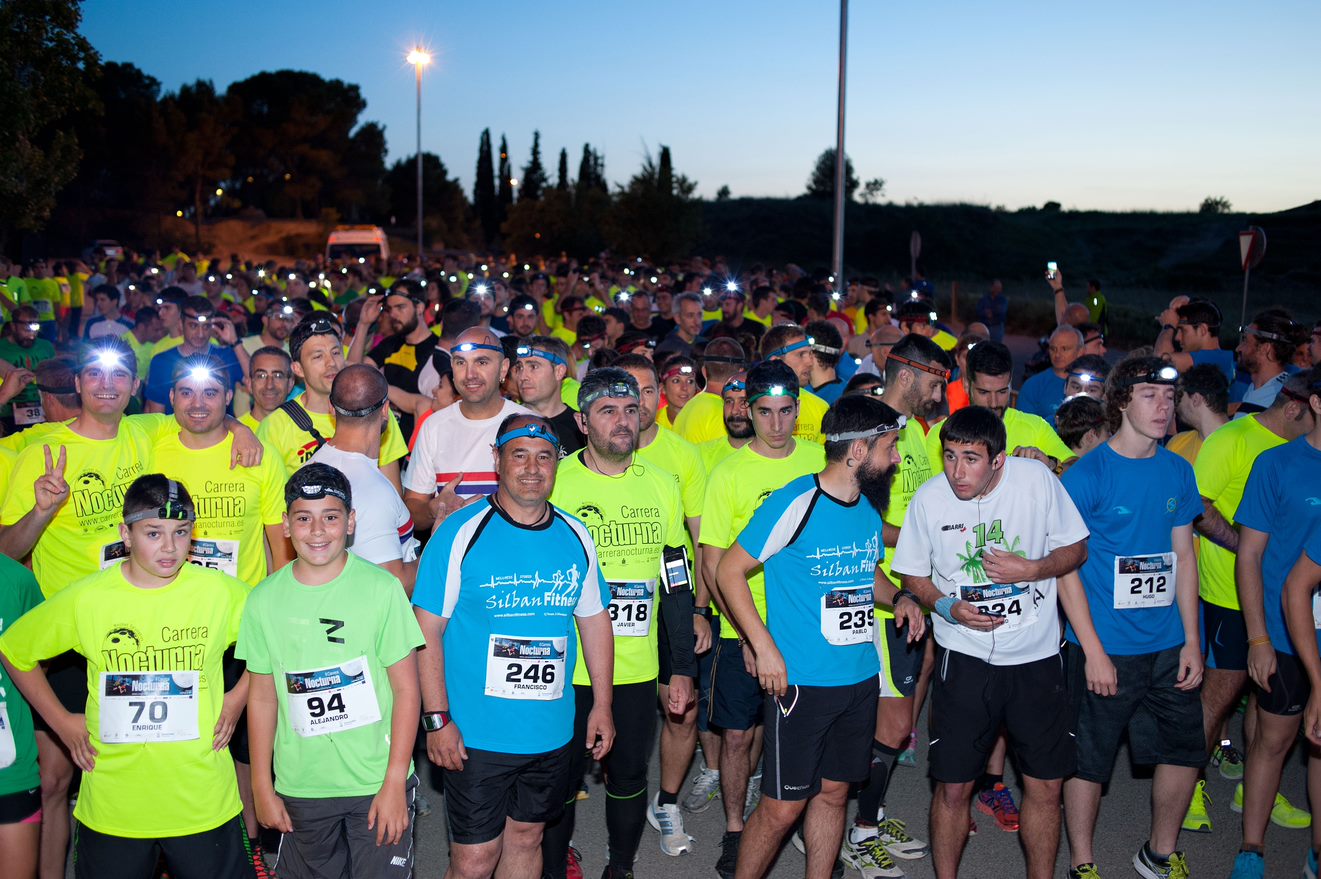 Casi 700 corredores participan en la Carrera Nocturna de Huesca Casi 700 corredores participan en la Carrera Nocturna de Huesca