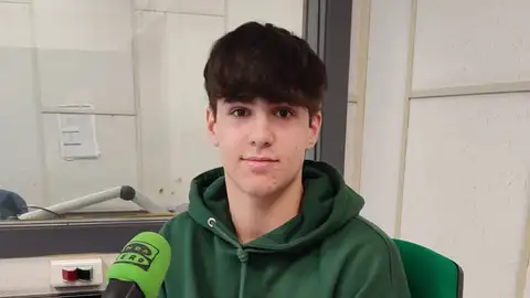 Adrián Frade Promesa del balonmano gijonés