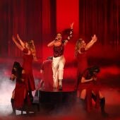 Imagen de la actuación de Blanca Paloma en la final del Festival de Eurovisión 2023