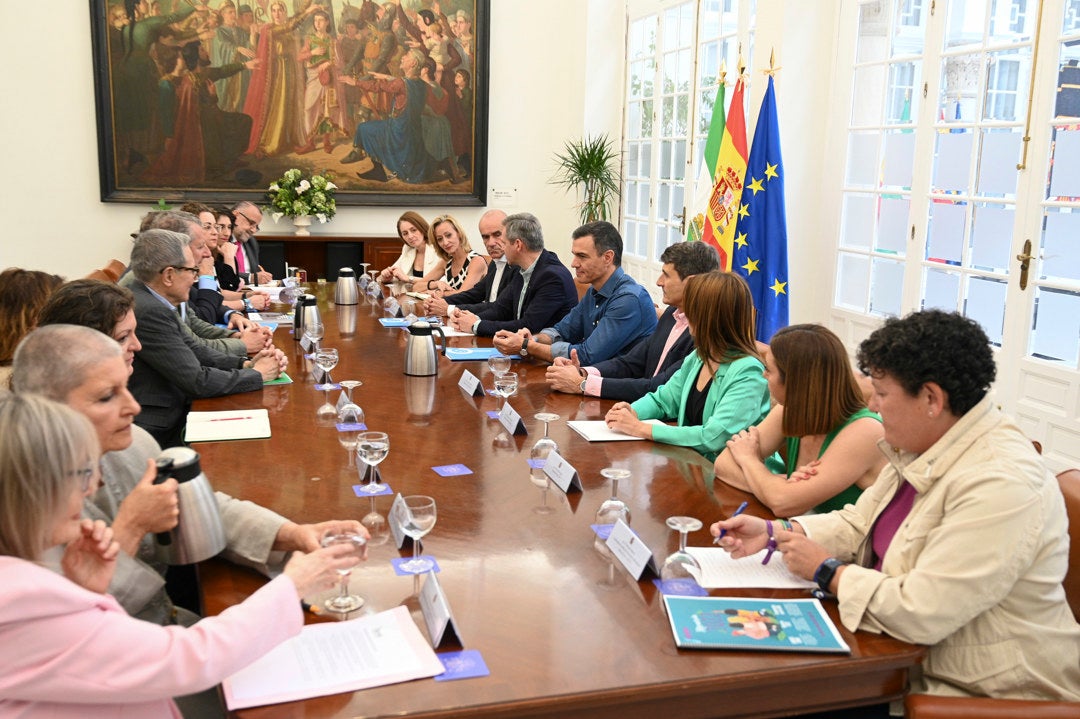 El Gobierno reformará la ley para garantizar el derecho al olvido oncológico antes de junio El Gobierno reformará la ley para garantizar el derecho al olvido oncológico antes de junio