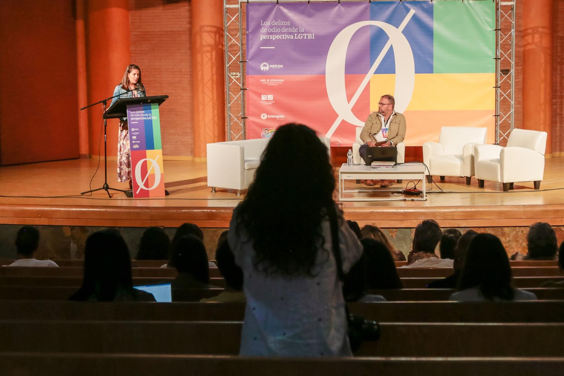 Los delitos de odio desde la perspectiva LGTBI, a debate en unas jornadas en Mérida Los delitos de odio desde la perspectiva LGTBI, a debate en unas jornadas en Mérida