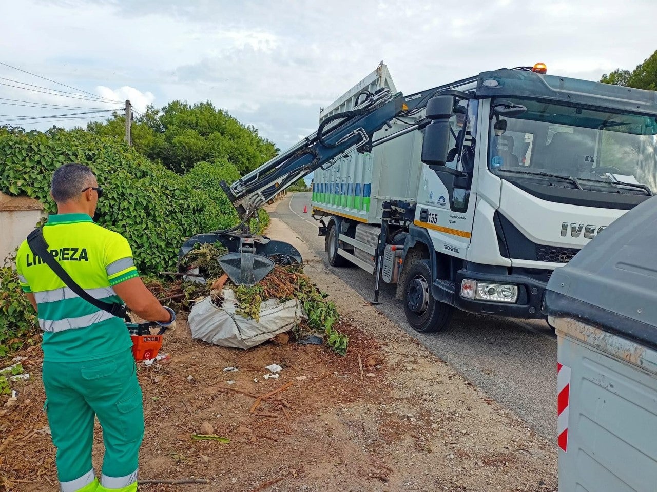 La recogida de restos de poda ‘puerta a puerta’ cumple un año en Elche con un millón de kilos recogidos La recogida de restos de poda ‘puerta a puerta’ cumple un año en Elche con un millón de kilos recogidos