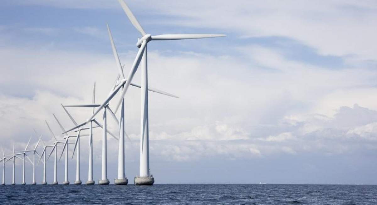Proyectan un "megaparque" eólico marino flotante frente a Adra Proyectan un "megaparque" eólico marino flotante frente a Adra