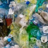 Imagen de archivo de unos envases de reciclaje