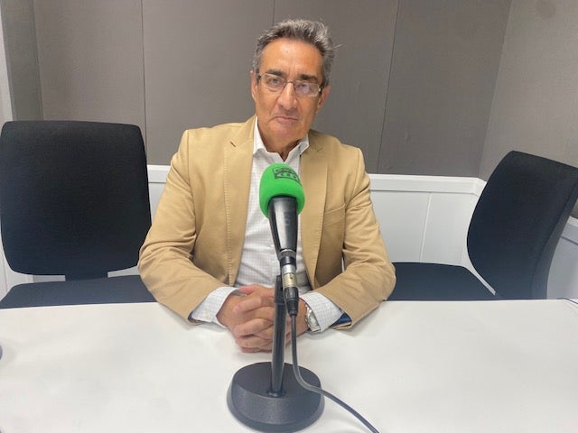 Julio Calvo, candidato de VOX a la alcaldía de Zaragoza: "Hemos impulsado obras que han inaugurado sin nosotros" Julio Calvo, candidato de VOX a la alcaldía de Zaragoza: "Hemos impulsado obras que han inaugurado sin nosotros"