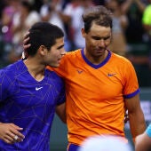 Carlos Alcaraz y Rafa Nadal en Indian Wells 2022