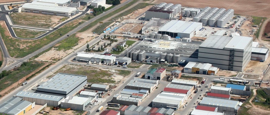 Mueren dos personas mientras trabajaban en el interior de una arqueta en Daimiel Mueren dos personas mientras trabajaban en el interior de una arqueta en Daimiel