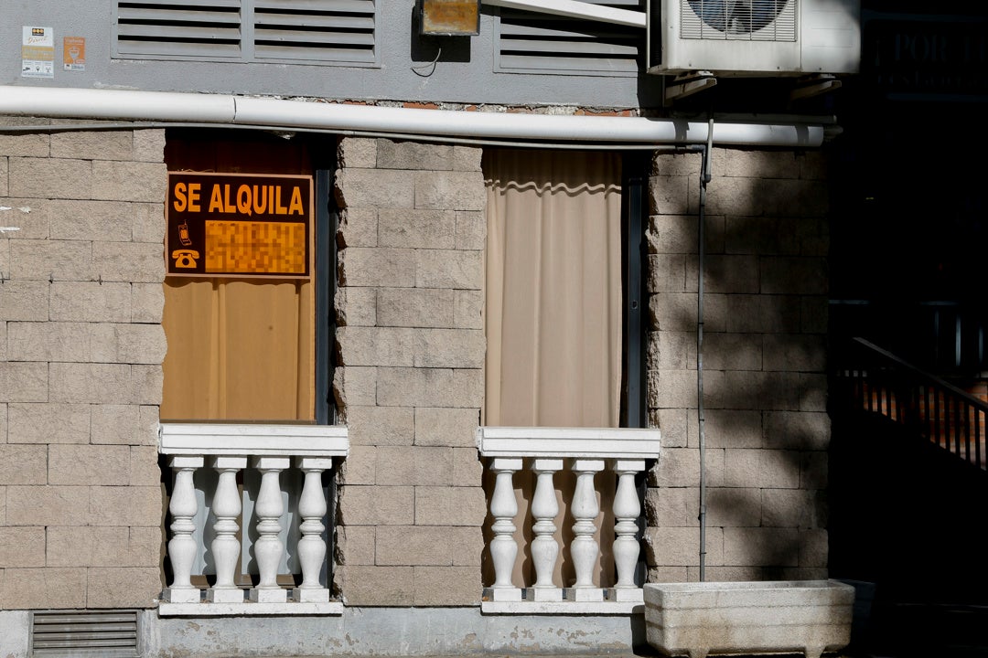 El sector inmobiliario carga contra una Ley de vivienda que "justifica la okupación" El sector inmobiliario carga contra una Ley de vivienda que "justifica la okupación"