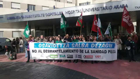 Primera jornada de huelga en Osakidetza Primera jornada de huelga en Osakidetza