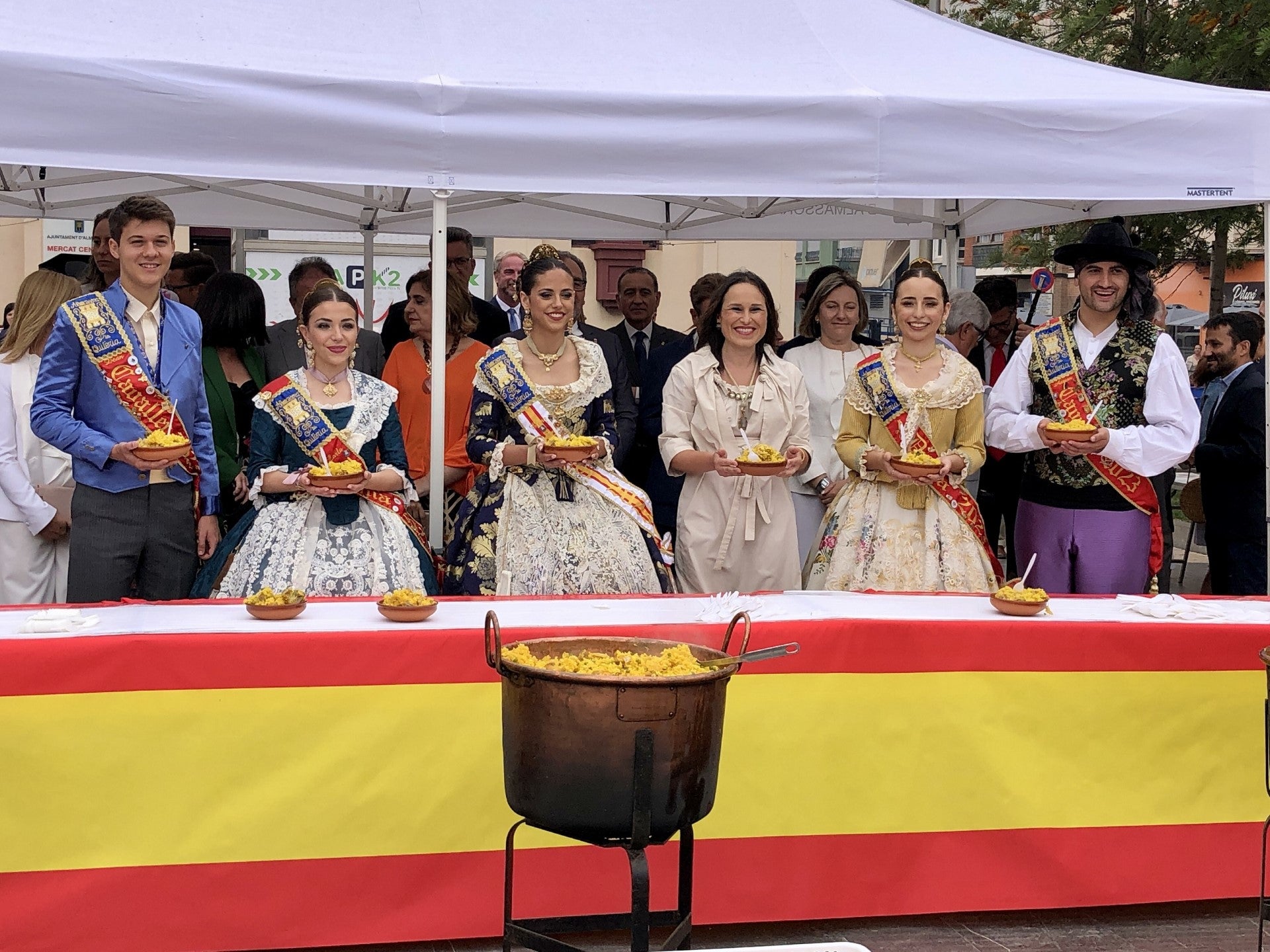 Almassora reparte más de 7.000 raciones de arroz en el día de Santa Quitèria Almassora reparte más de 7.000 raciones de arroz en el día de Santa Quitèria