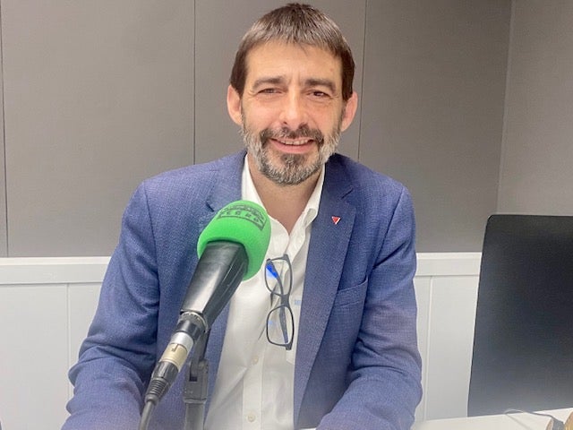 El candidato autonómico IU, Álvaro Sanz, considera inaceptables listas de espera de Aragón El candidato autonómico IU, Álvaro Sanz, considera inaceptables listas de espera de Aragón