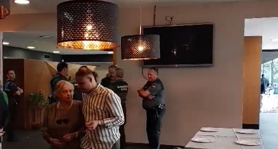 Denuncian una estafa por pagar y no recibir la comida de 8 comuniones en un restaurante de Algete Denuncian una estafa por pagar y no recibir la comida de 8 comuniones en un restaurante de Algete