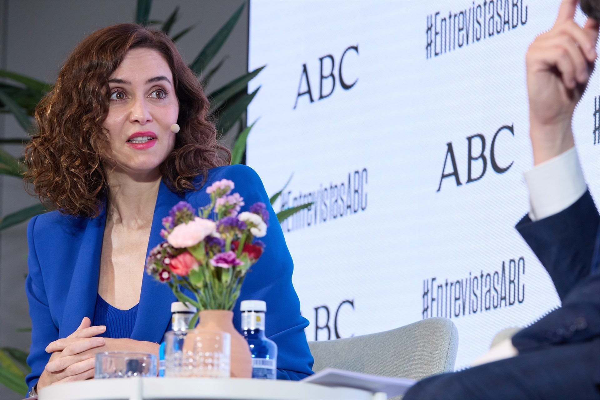 Ayuso denuncia una pérdida de valores, deterioro de la educación y menosprecio a la infancia Ayuso denuncia una pérdida de valores, deterioro de la educación y menosprecio a la infancia