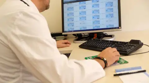 El SAS convoca a los sindicatos en mesa sectorial para ratificar el acuerdo sobre atención primaria El SAS convoca a los sindicatos en mesa sectorial para ratificar el acuerdo sobre atención primaria