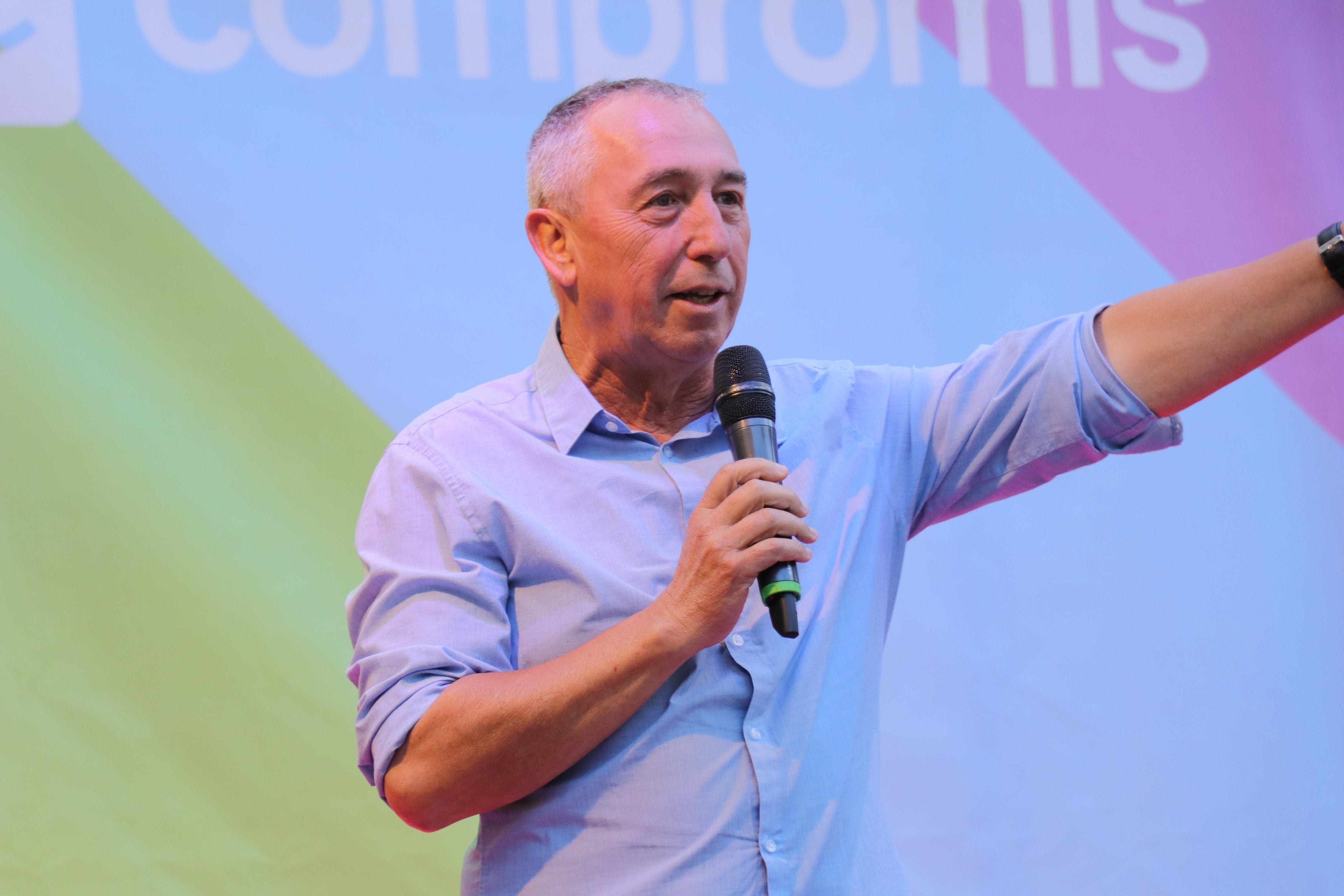 Entrevista a Joan Baldoví, candidato de Compromís a la Presidencia de la Generalitat, en Comunitat Valenciana en la Onda Entrevista a Joan Baldoví, candidato de Compromís a la Presidencia de la Generalitat, en Comunitat Valenciana en la Onda