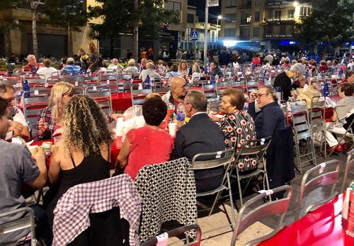 Se inscriben 3.700 personas a la cena de ‘pa i porta’ del viernes Se inscriben 3.700 personas a la cena de ‘pa i porta’ del viernes