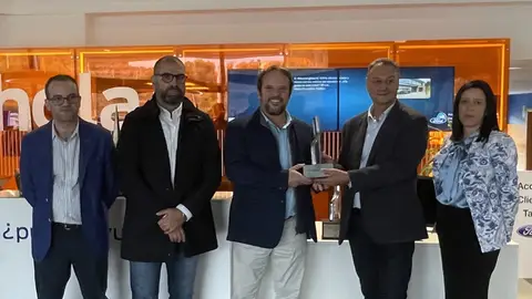 Ford España entrega el 'President's Award 2022' a Autonáutica Ford España entrega el 'President's Award 2022' a Autonáutica