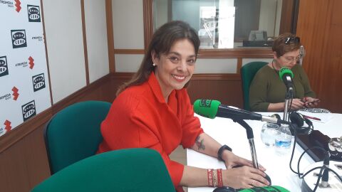 Pilar Zamora en los estudios de Onda Cero Ciudad Real