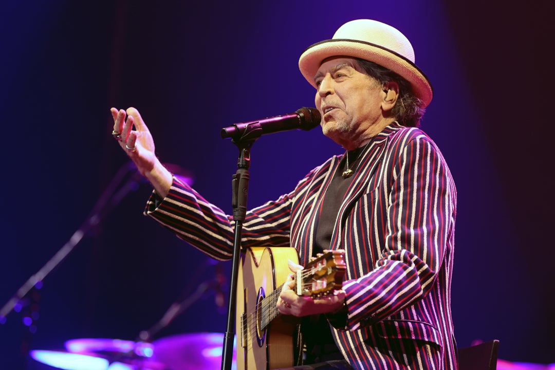 Un investigador de la Universidad de Almería demuestra en su tesis que "las letras de Joaquín Sabina son literatura" Un investigador de la Universidad de Almería demuestra en su tesis que "las letras de Joaquín Sabina son literatura"