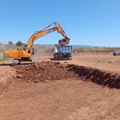 Movimiento de tierras en el ramal técnico del tramo norte de la línea 3 del Metro de Sevilla. Movimiento de tierras en el ramal técnico del tramo norte de la línea 3 del Metro de Sevilla.