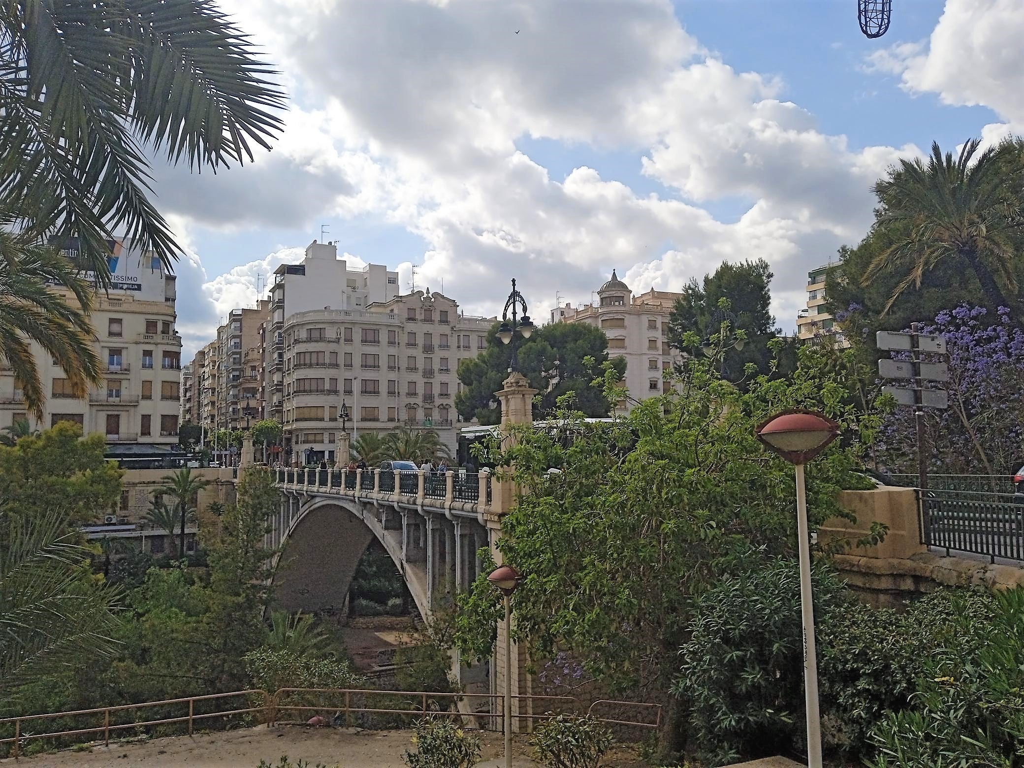 Elche, Crevillent y Santa Pola tienen por delante un martes con posibilidad de lluvia y viento moderado Elche, Crevillent y Santa Pola tienen por delante un martes con posibilidad de lluvia y viento moderado