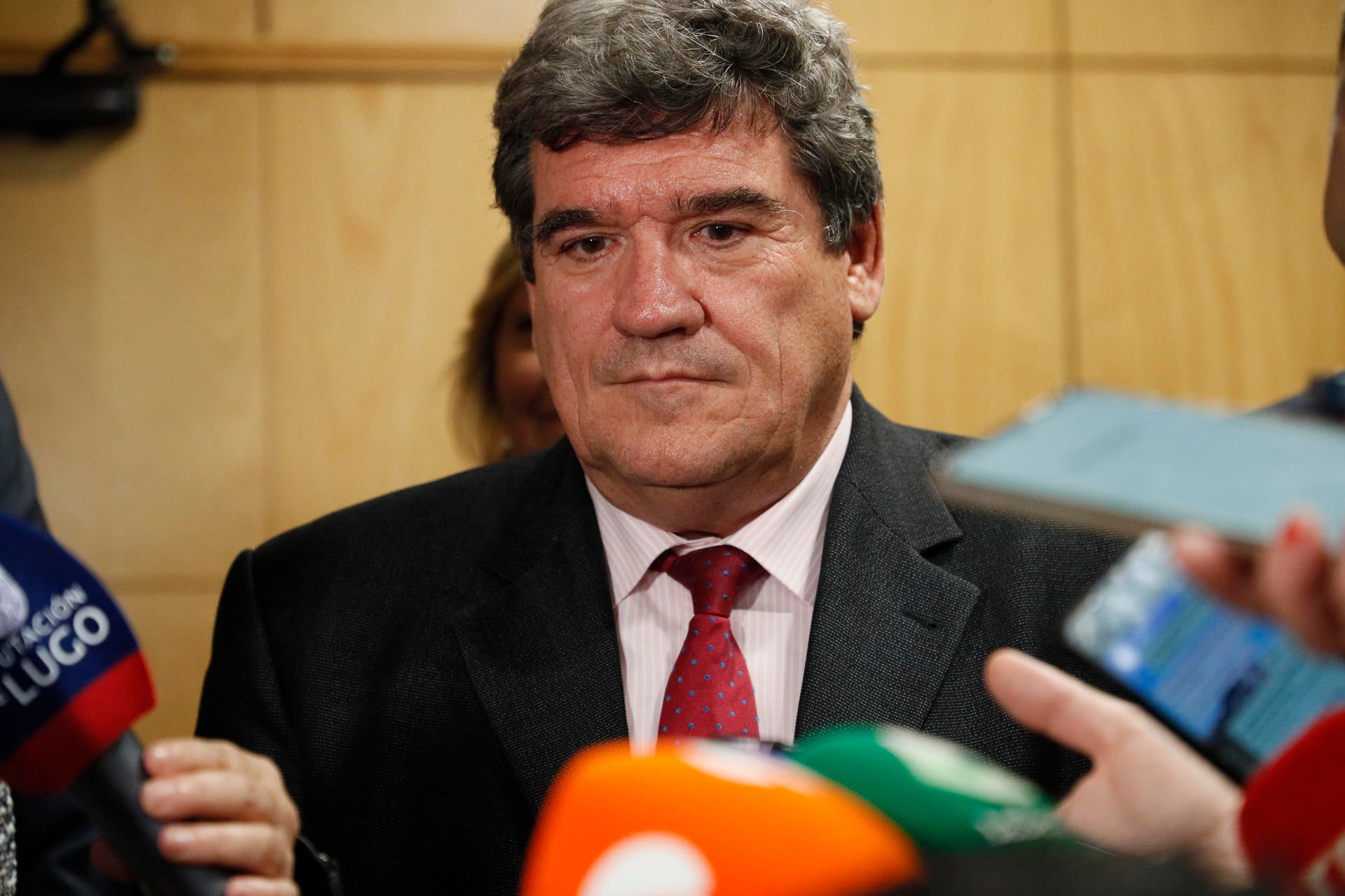 El gasto en pensiones se dispara en mayo a la cifra récord de 11.974 millones de euros, un 10,7% más El gasto en pensiones se dispara en mayo a la cifra récord de 11.974 millones de euros, un 10,7% más