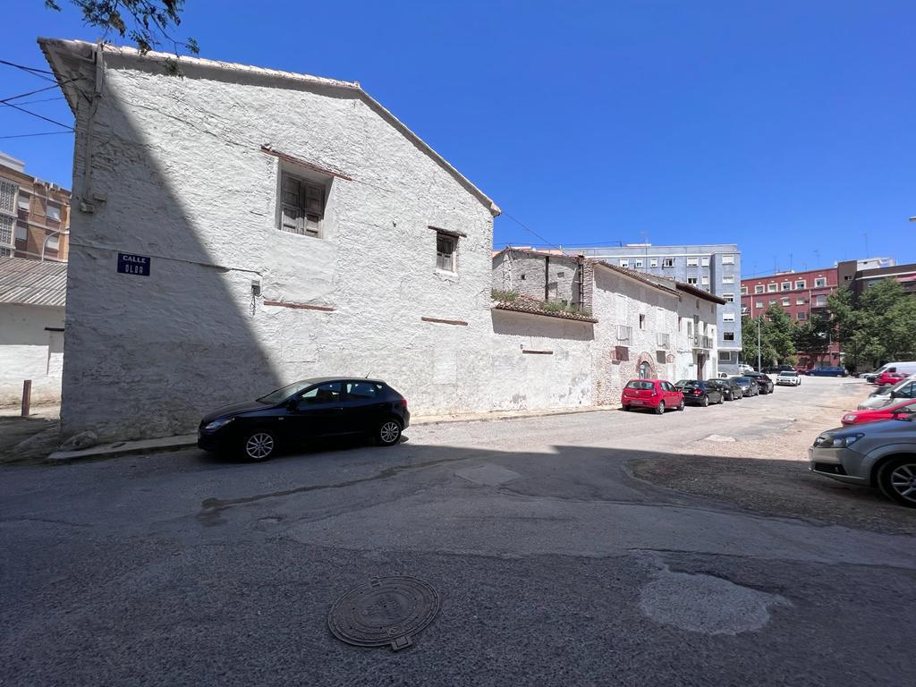 El Ayuntamiento de València adjudica el contrato para redactar el proyecto que recupere y dé uso a las alquerías de la calle Olba El Ayuntamiento de València adjudica el contrato para redactar el proyecto que recupere y dé uso a las alquerías de la calle Olba